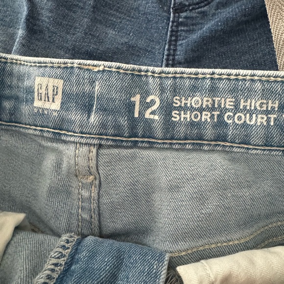 Bundle girls shorts. Asst sz but fit at the same time. 10 12 14 smallest of them - Picture 2 of 6